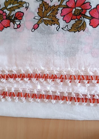 Boncuk Detaylı Beyaz Bohem Eşarp - Görsel 2