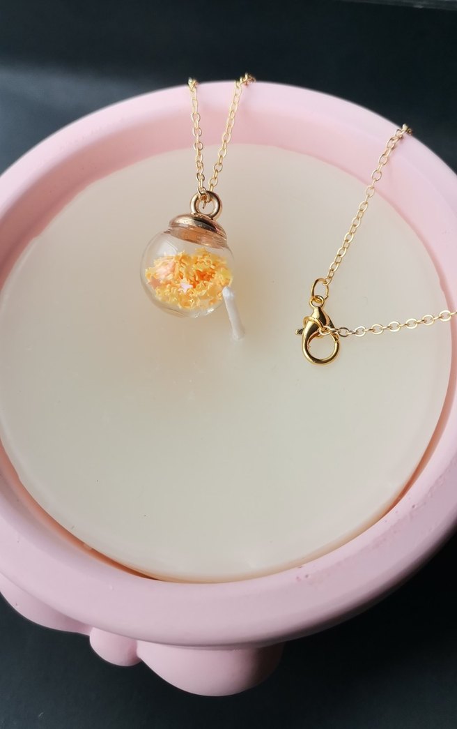 Minimalist Altın Renkli Zincir Kolye - Görsel 3