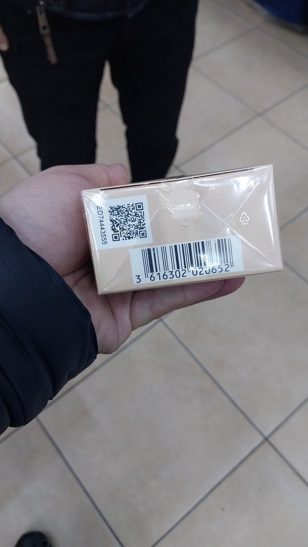 Burberry Goldess Kadın Parfümü 100 ml - Görsel 2