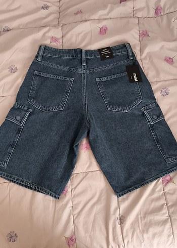 Geniş Kesim Erkek Kot Şort( beden 26) - Görsel 2