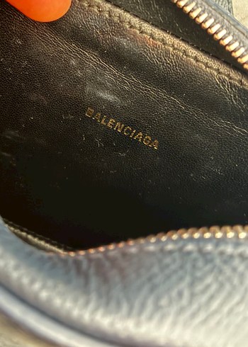 Lacivert Deri Balenciaga Çapraz Çanta - Görsel 4