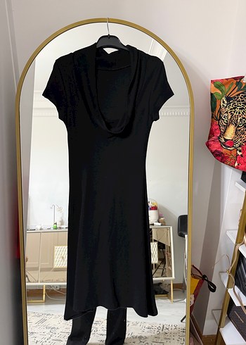 Siyah Yüksek Yakalı Uzun Kadın Elbise - Görsel 2