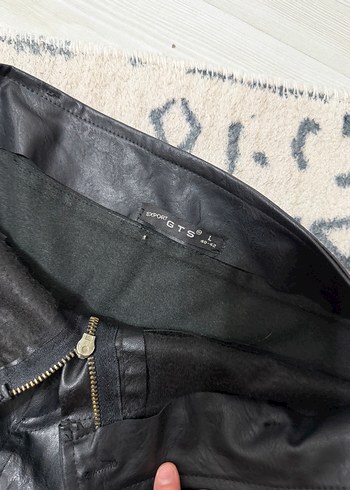 Deri Siyah Yılan Desenli Midi Etek - Görsel 3