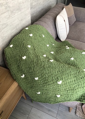 Yeşil Kalp Desenli Örgü Battaniye - Görsel 2