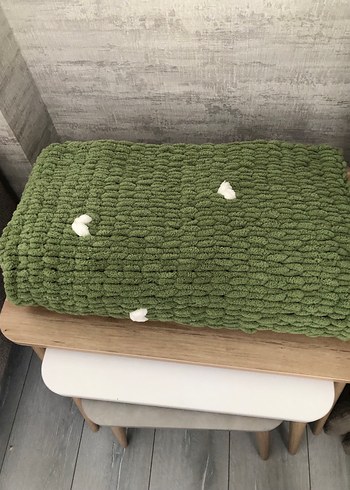 Yeşil Kalp Desenli Örgü Battaniye - Görsel 3