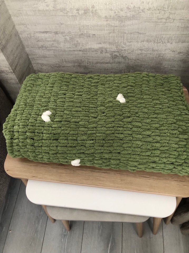 Yeşil Kalp Desenli Örgü Battaniye - Görsel 3