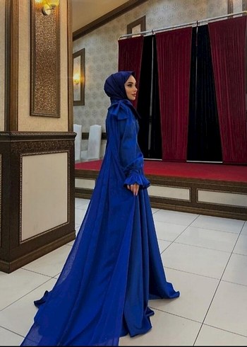 Uzun Kollu Mavi Tesettür Abiye Elbise
En dip fiyattır. - Görsel 2