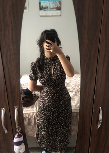 Pencere detaylı midi elbise - Görsel 3