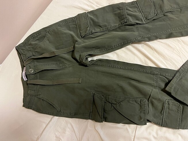 Bershka kargo pantolon