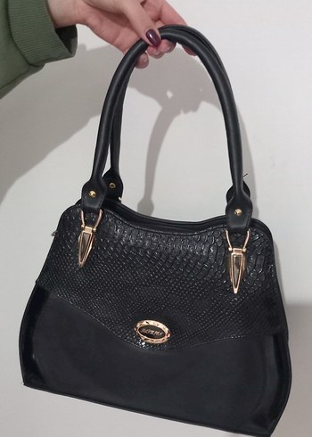Siyah Parlak Yılan Desenli Deri Kadın Çanta - Görsel 3