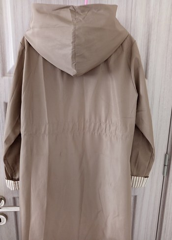 Kapüşonlu Bej Uzun Kadın Trençkot - Görsel 4