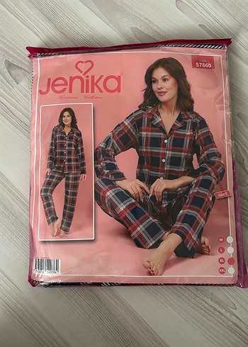 Kadın süet pijama takımı - Görsel 5