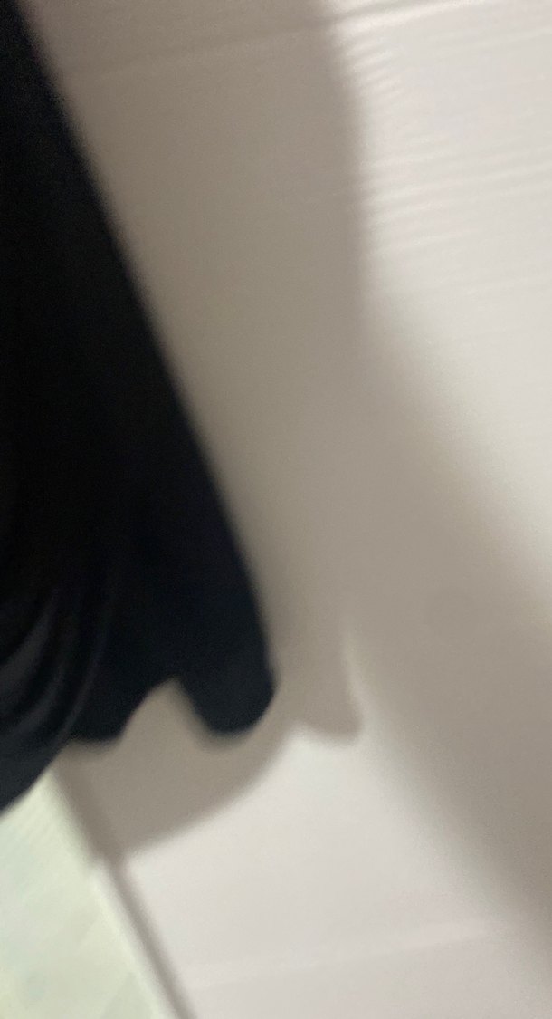 Piliseli V Yaka Siyah Uzun Abiye Elbise - Görsel 5