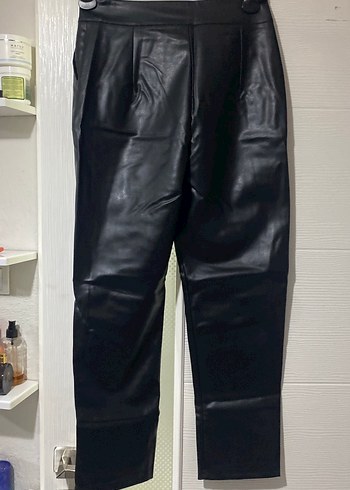 Kadın Siyah Deri Midi Pantolon - Görsel 6