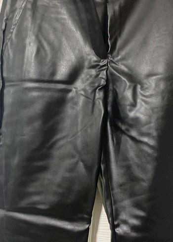 Kadın Siyah Deri Midi Pantolon - Görsel 2