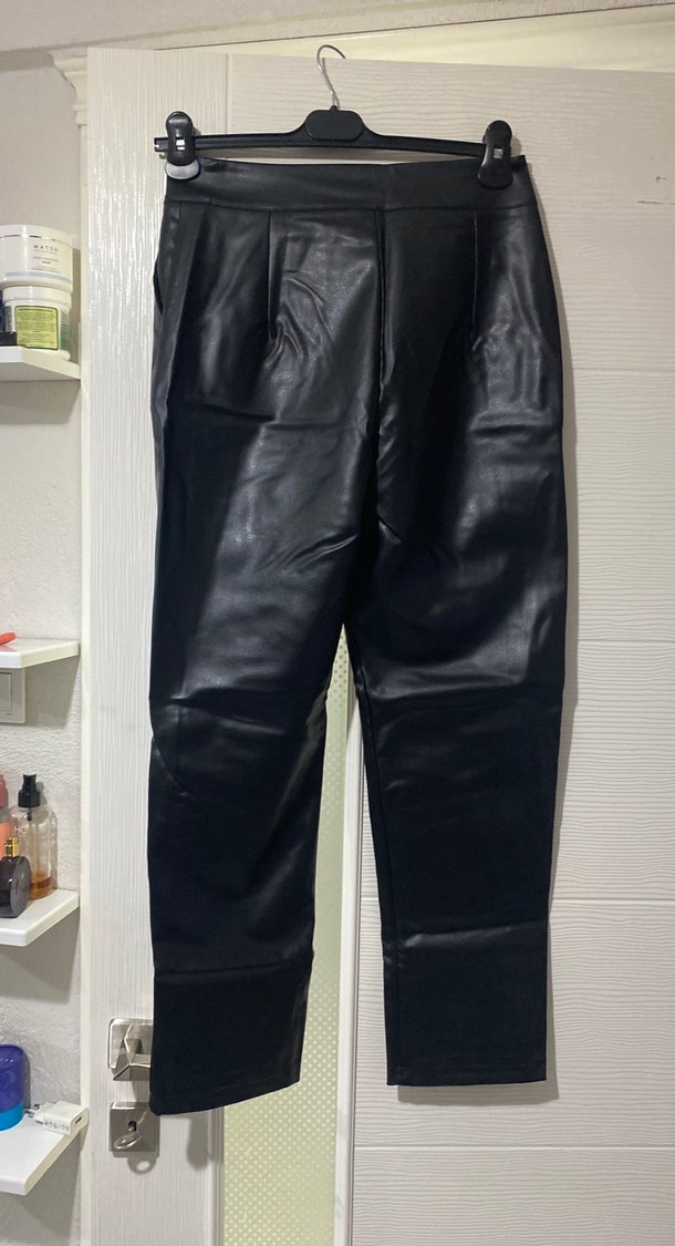 Kadın Siyah Deri Midi Pantolon - Görsel 5