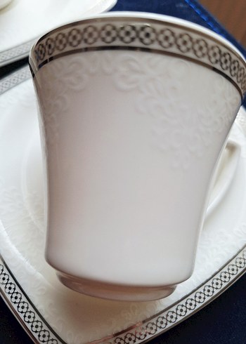 Gri Desenli Beyaz Porselen Fincan Seti - Görsel 7