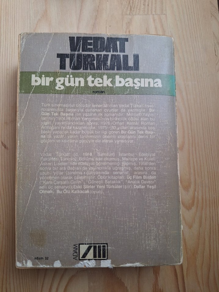 Bir Gün Tek Başına Vedat Türkali - Görsel 2