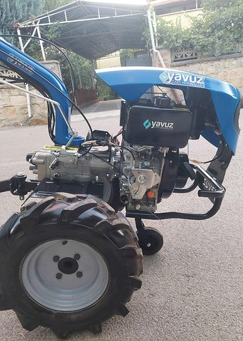 Mavi Yavuz 300 Traktör - Görsel 3