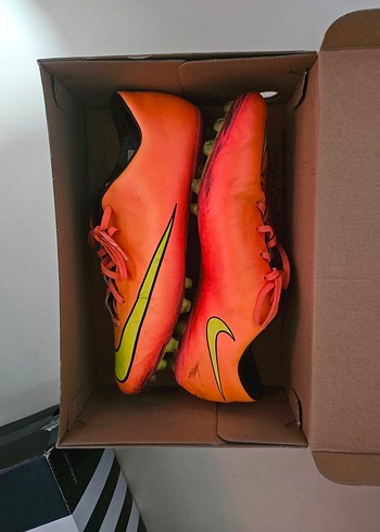 Orijinal Nike Krampon 47 numara - Görsel 3