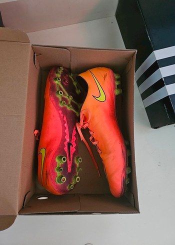 Orijinal Nike Krampon 47 numara - Görsel 4