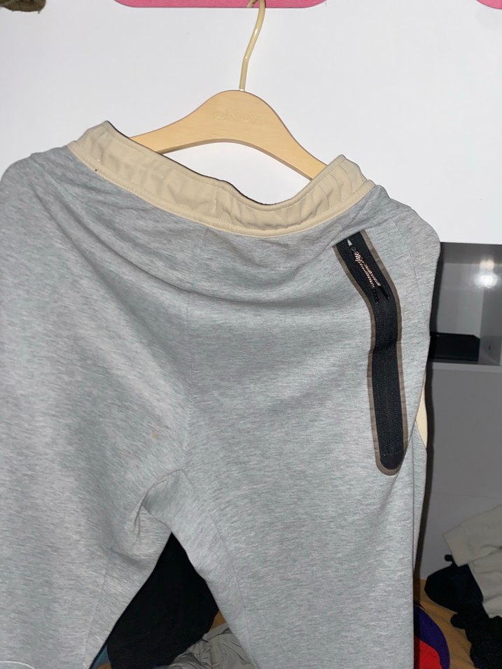 Nike Tech fleece eşofman altı - Görsel 4