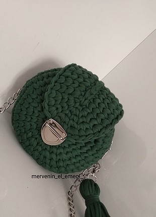 El emeği kapaklı makaron çanta 