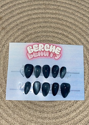 Moonlight 10lu Sedefli protez jel takma tırnak seti kısa badem - Görsel 7