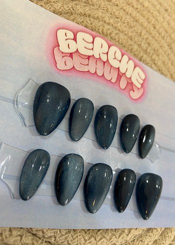 Moonlight 10lu Sedefli protez jel takma tırnak seti kısa badem - Görsel 4