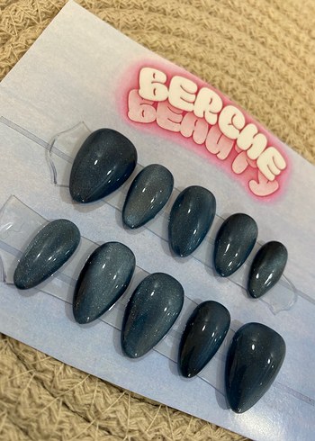 Moonlight 10lu Sedefli protez jel takma tırnak seti kısa badem - Görsel 3