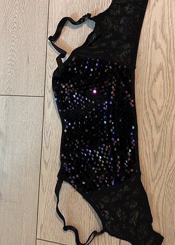 Siyah Payetli İnce Askılı Bustiyer - Görsel 3