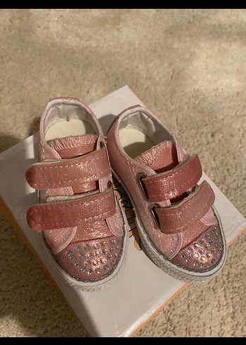 Kız Çocuk Pembe Taşlı Cırt Cırtlı ve Işıklı Spor Ayakkabı - Görsel 4