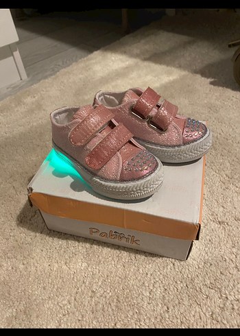 Kız Çocuk Pembe Taşlı Cırt Cırtlı ve Işıklı Spor Ayakkabı - Görsel 3