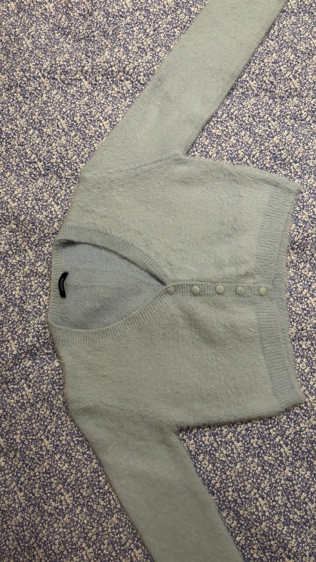 Açık Mavi V Yaka Tüylü Örgü Kadın Hırka - Görsel 4