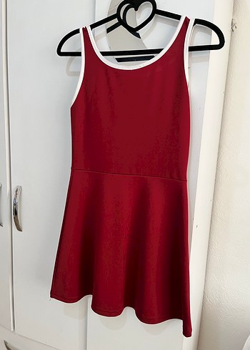 Kırmızı V Yaka Mini Spor Elbise - Görsel 2