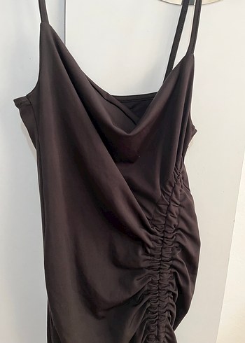 Siyah Yırtmaçlı Uzun Elbise - Görsel 3