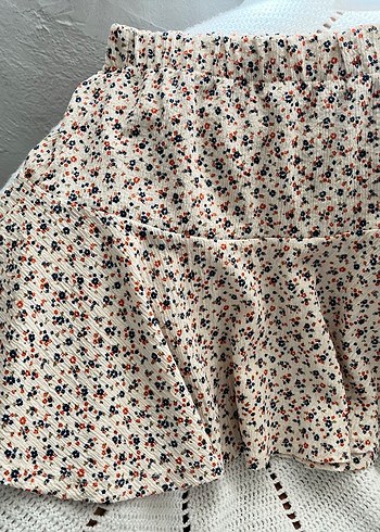 Çiçek baskılı büzgülü takım - Görsel 6