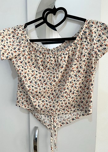 Çiçek baskılı büzgülü takım - Görsel 2