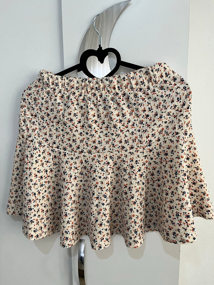 Çiçek baskılı büzgülü takım - Görsel 5