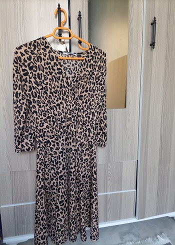 Leopar Desenli yarım Kollu Kadın Elbise - Görsel 2