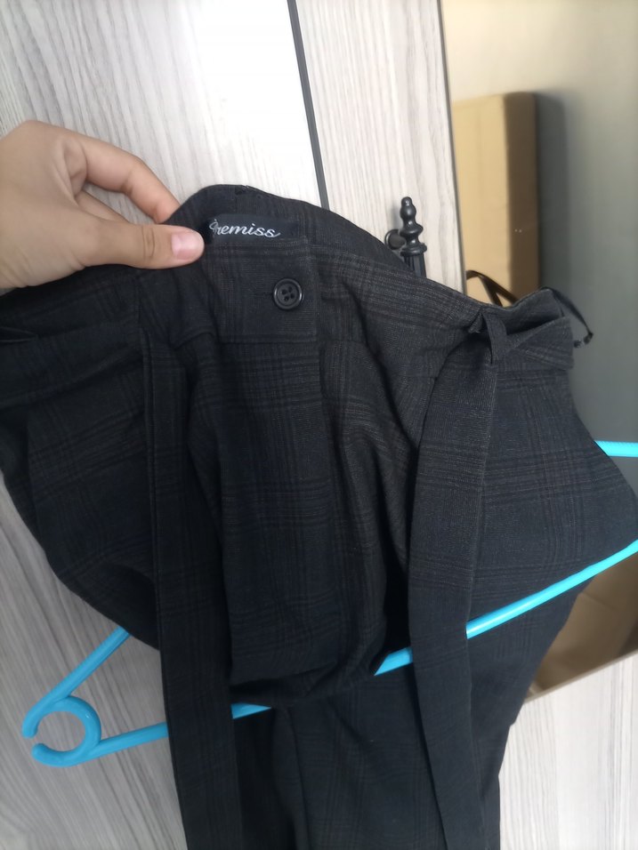 Kadın Gri Pilili Kumaş Pantolon - Görsel 5