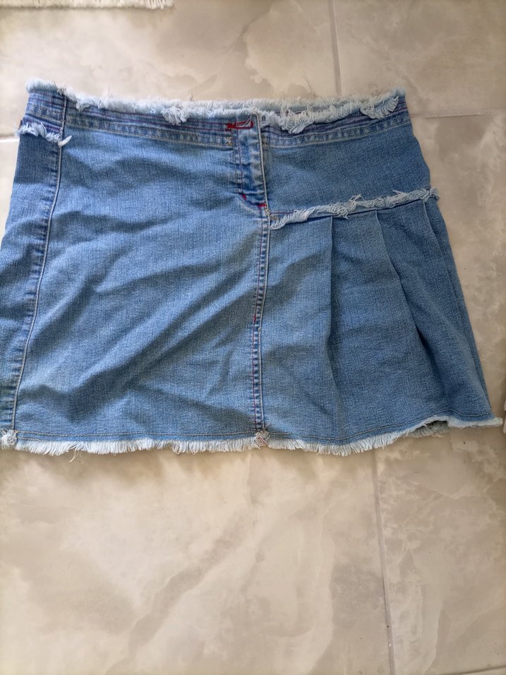 Düğmeli Mavi Denim Mini Etek - Görsel 4