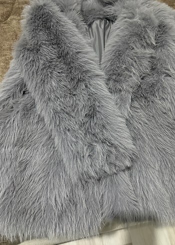 Gri Uzun Kollu Kadın Suni Kürk - Görsel 3