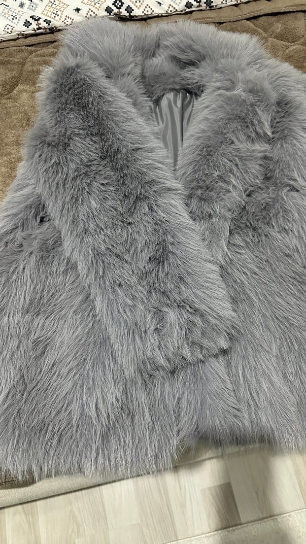 Gri Uzun Kollu Kadın Suni Kürk - Görsel 3