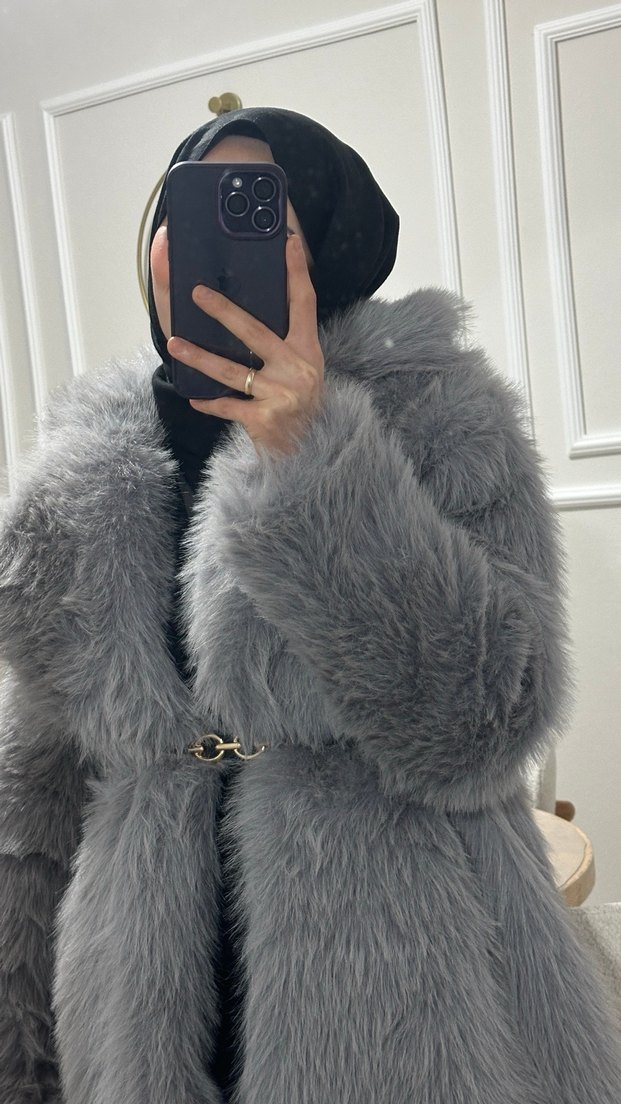 Gri Uzun Kollu Kadın Suni Kürk - Görsel 2