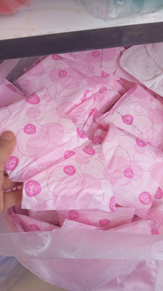 toptan Tek Kullanımlık kadın pedi - Görsel 2