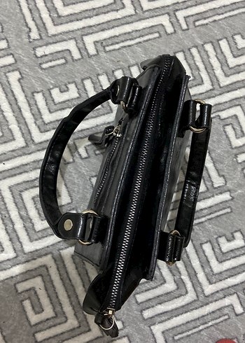 Tokalı Siyah Deri Kadın El Çantası - Görsel 2