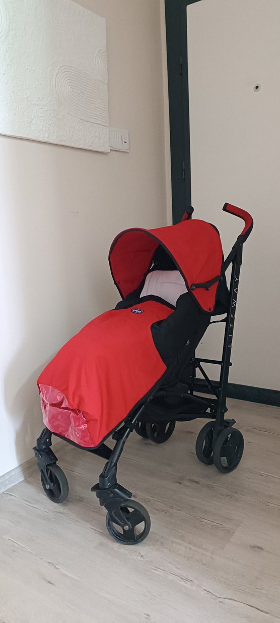 Koyu Kırmızı Bebek Arabası - Görsel 2