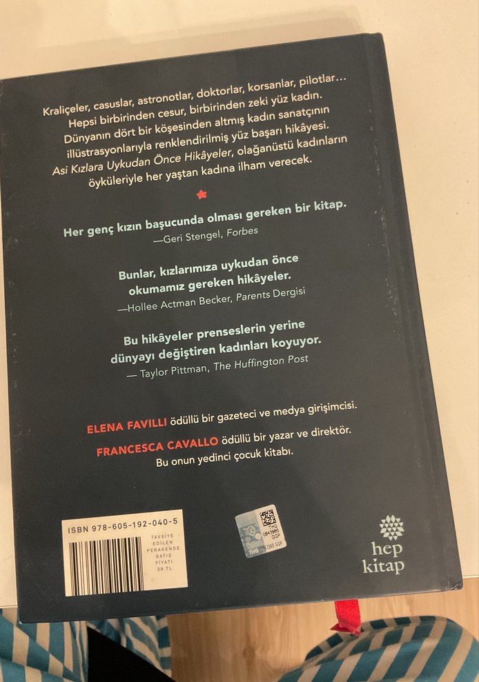 Asi Kızlara Uykudan Önce Hikayeler Kitabı - Görsel 2