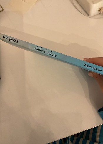 Sakız Sardunya - Elif Şafak - Görsel 3